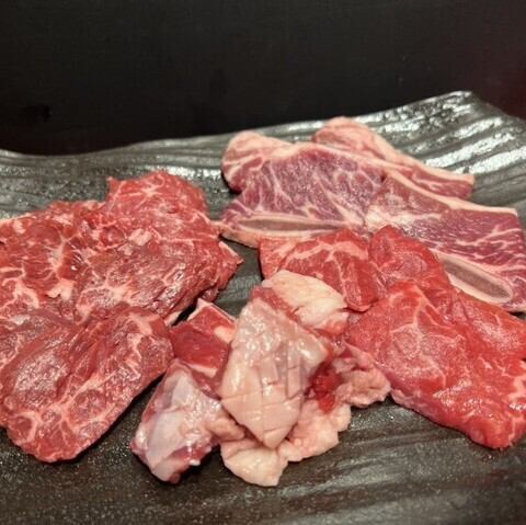 赤肉盛り合わせ・大盛(4-5人前)