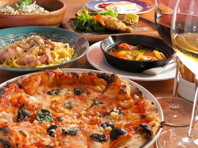☆21時以降2次会コース☆TSUMIKI特製ピザセット 2時間飲み放題付【15名以上のご予約で1名無料】