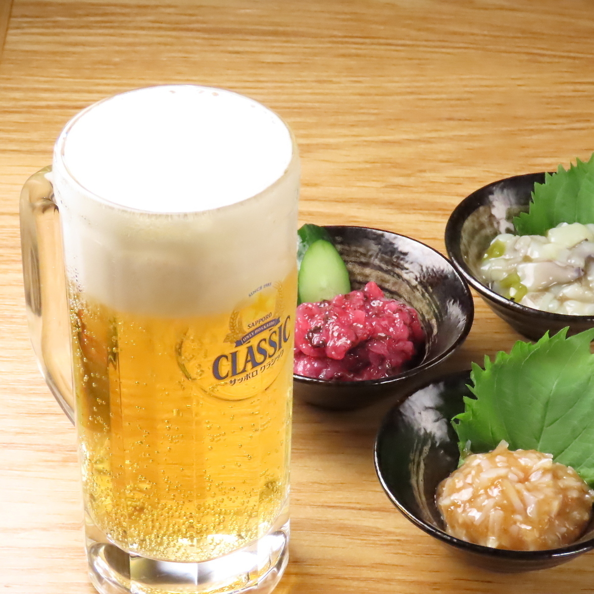 昼から生ラムとサッポロクラシックで乾杯!