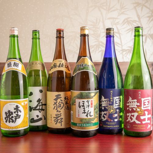 ≪A must-see for sake lovers!≫ About 30 types of sake are available!