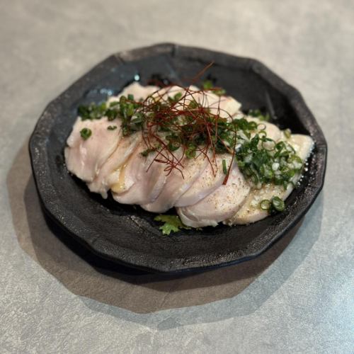 低温烹制鸡肉火腿配葱盐酱！