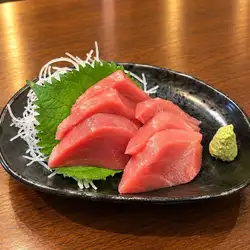 책 참치 찌르기