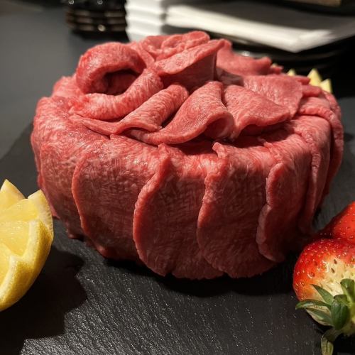 【要予約】肉ケーキ（タン）