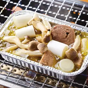 猪舌和大量的蒜蓉辣椒