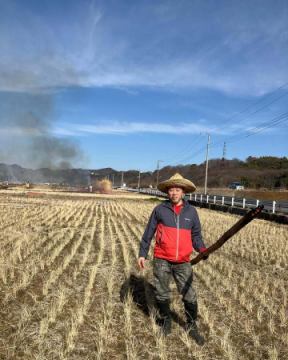 店主の中込淳之介です