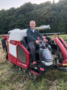 店主の中込淳之介です