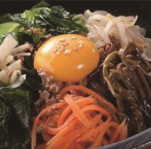 Stone-grilled Jeonju bibimbap