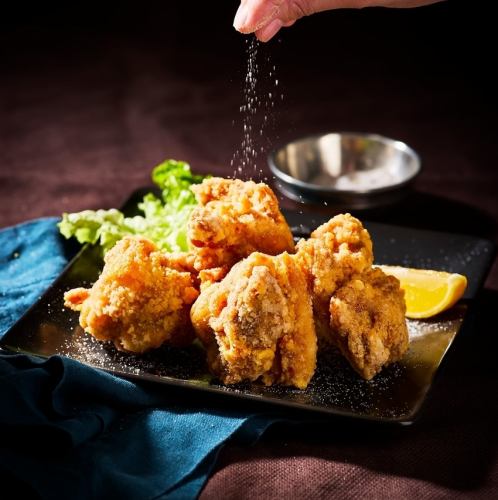 From Mugen Baby (salt and pepper)