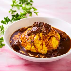 Chunky beef omelet rice