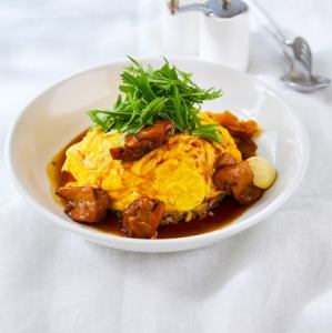 Charcoal-grilled chicken teriyaki sauce omurice / Charcoal-grilled chicken and spinach cream omurice