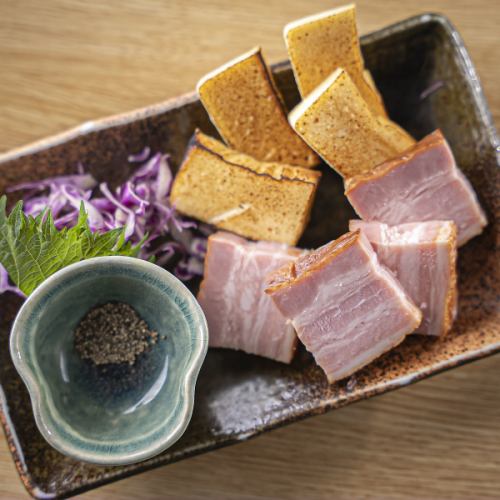 ベーコンとチーズの燻製