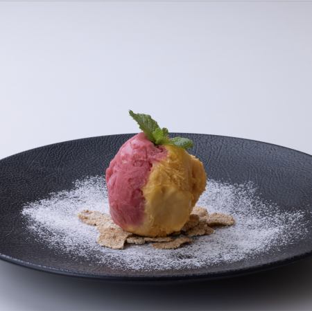 季節のオススメ2種アイス