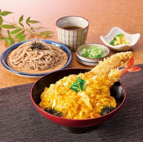 Fluffy shrimp and conger eel tempura bowl and noodles