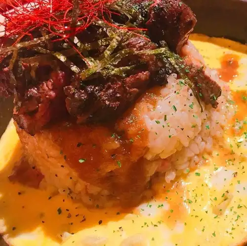 ガーリック肉飯鉄板