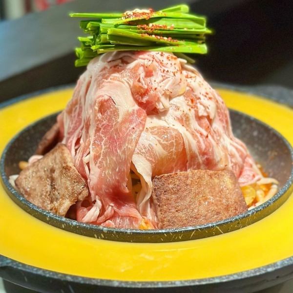 달콤한 소스에 끓인 고기와 야채를 즐기는 한국식 냄비【아조시 냄비】