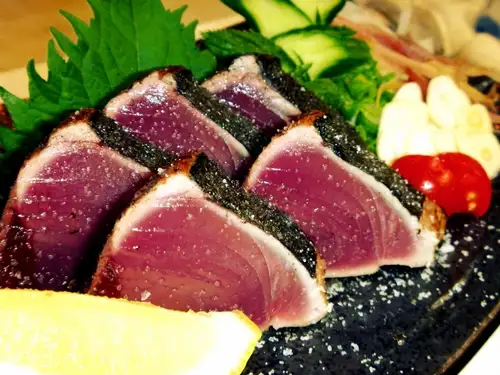 If you want to eat bonito from Kochi!