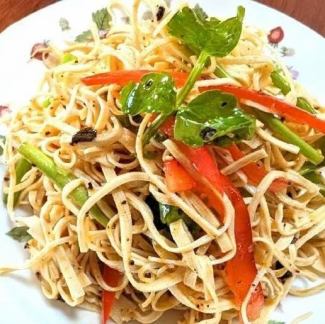 干し豆腐の和え物