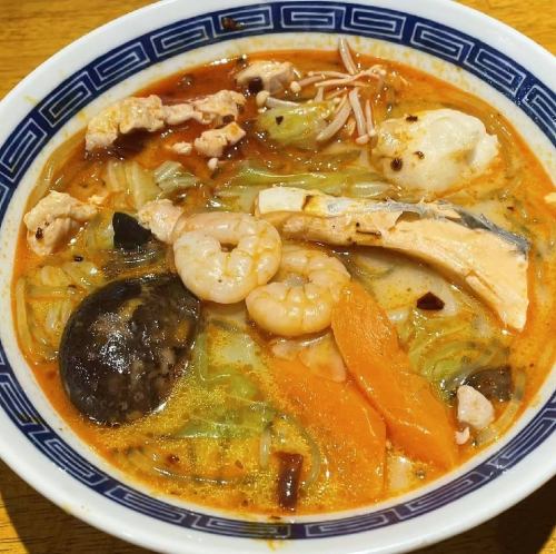 麻辣湯（マーラータン）