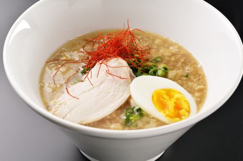 鶏白湯ラーメン／しょうゆ