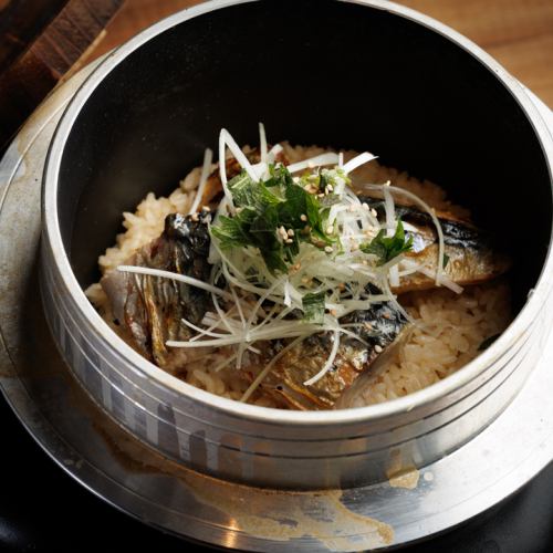 焼き鯖の釜飯