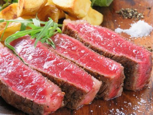 オーストラリア産牛肉のサーロインステーキ