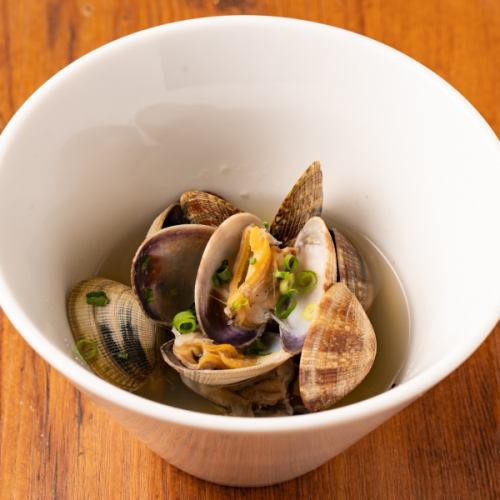 Sake Steamed Clam