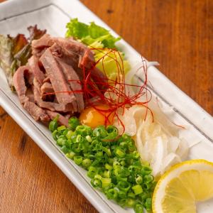 Beef tongue sashimi Yukhoe