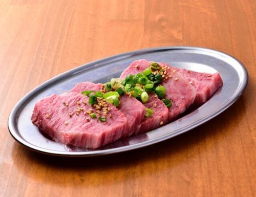 Wagyu beef rib with sauce