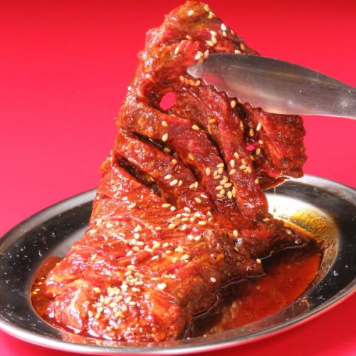 Pot-pickled BBQ large skirt steak