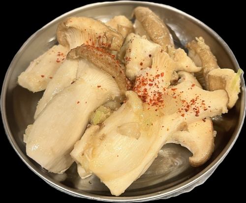 Grilled King Oyster Mushroom with Garlic