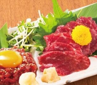 两种马肉拼盘