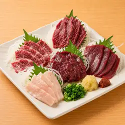 馬刺し3点盛り/5点盛り
