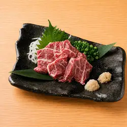 霜降り馬刺し