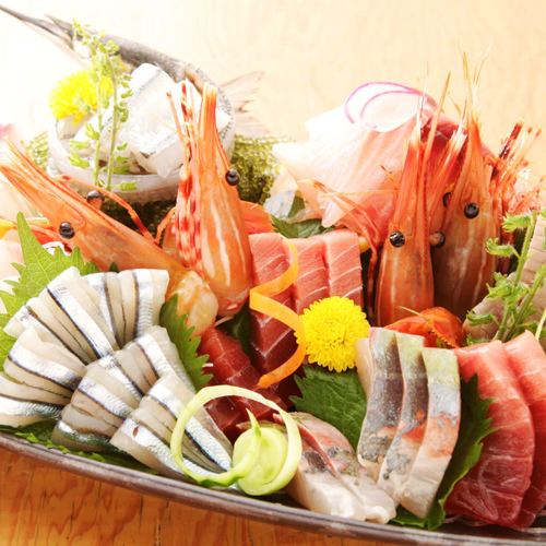 旬の鮮魚を堪能できる贅沢な海鮮料理をご用意しています