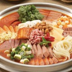 Budae Jjigae (for 2~3 people)