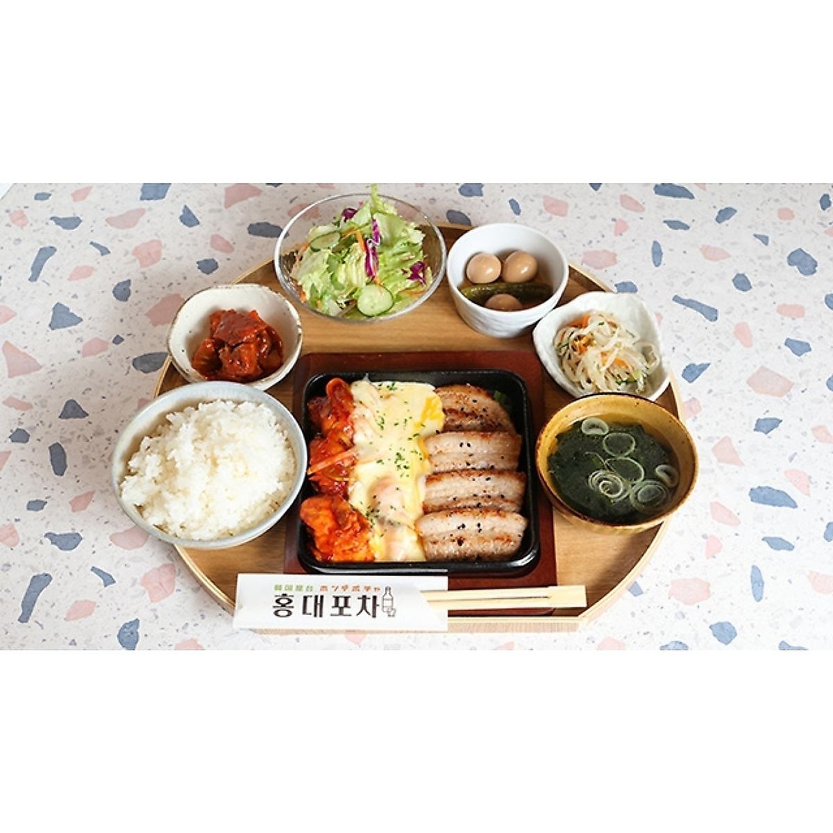 【川崎店限定】☆平日ランチドリンク半額☆絶品韓国料理も堪能♪