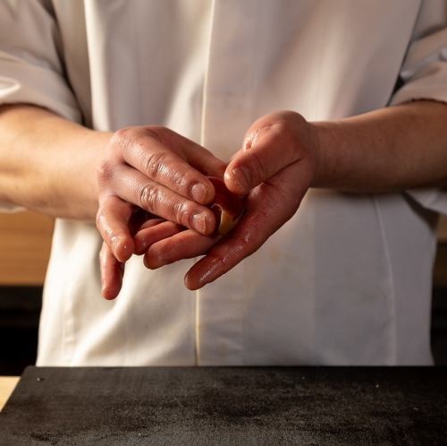 カウンター席親密な距離感