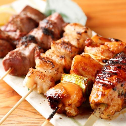 Assortment of 5 pieces of charcoal-grilled chicken