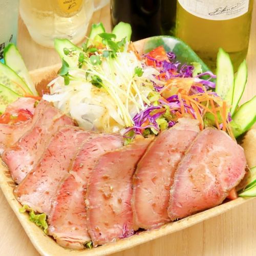 ローストビーフサラダ