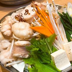 Wagyu offal hot pot (with shimacho and marucho)
