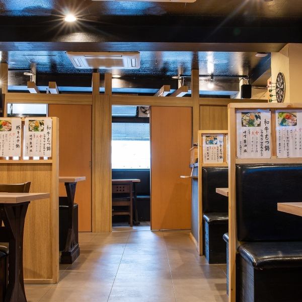 【貸し切りでのご利用大歓迎！】 最大45名様までご利用頂けます♪2H飲み放題付き宴会コースは〈3300円の満足コース〉と〈3980円の贅沢コース〉、さらに〈3300円の鶏唐揚げ食べ放題コース〉からお選び下さい◎小岩×飲み放題×コース×大人数×コスパでお探しならシンちゃんへどうぞ★