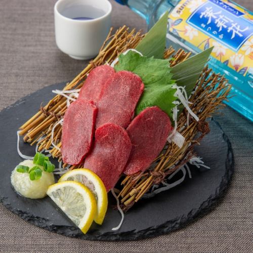 大人気！！国産馬刺し