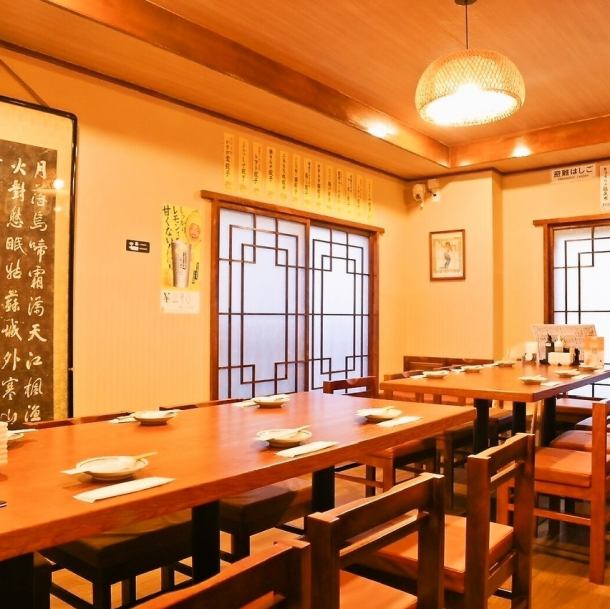 8名様から最大20名様にご利用頂ける個室席になります!!ふすまで他の席と分けられるので、完全個室席になります!周りの目をせずに、身内で盛り上がって頂けます♪会社宴会や歓送迎会など様々なシーンでご利用頂けます♪川口で大人数利用をお探しの際は、是非とも一度ご利用ください♪ご予約お待ちしております!