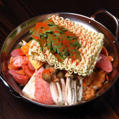 非常适合寒冷季节的Budae jjigae