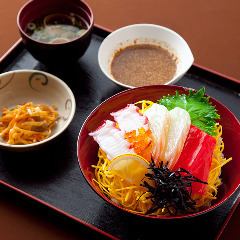 海鮮丼