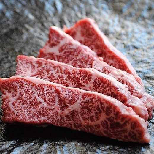 "Harami" For those who like skirt steak, this is real Kuroge Wagyu skirt steak.It's definitely cheap.