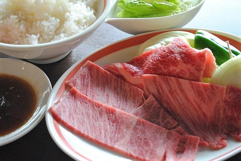 Enjoy high-quality meat at an amazing price! Great value yakiniku at lunchtime♪