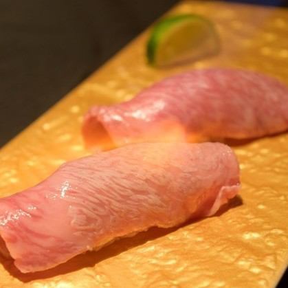 炙りサーロイン握り