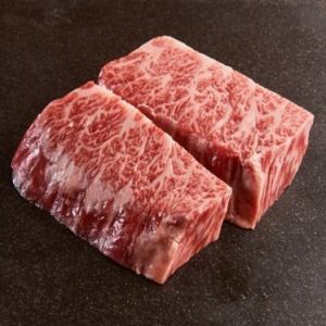 極限裙邊牛排