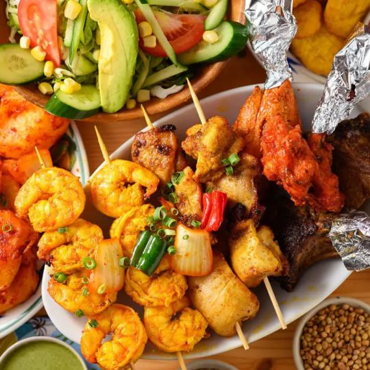 Includes draft beer [2.5 hours all-you-can-drink] Grand 8-course meal featuring our signature momo, BBQ grill & all-you-can-eat naan: 5000 ⇒ 4000 yen